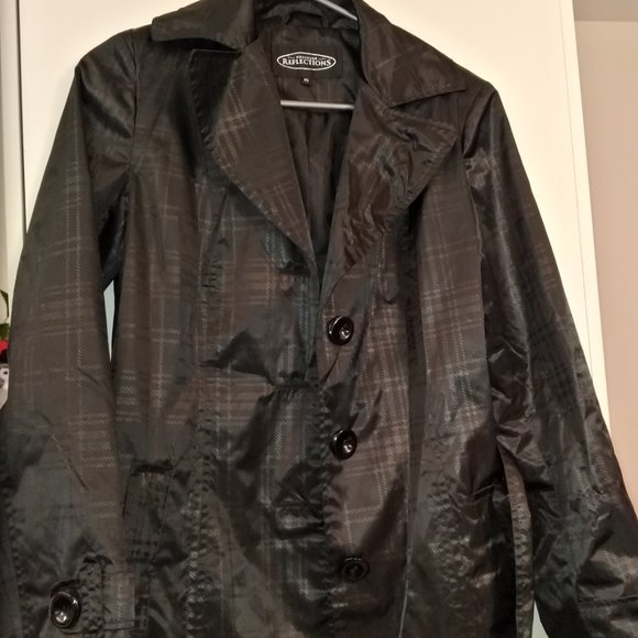 Northern Reflections Raincoat - Picture 3 of 3